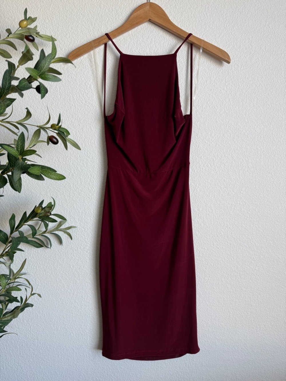 NWT Windsor Burgundy Satin Bodycon Open Back Midi Dress Women’s Size Small